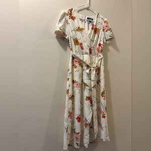 ModCloth Floral faux Wrap Dress - medium / like new - has pockets